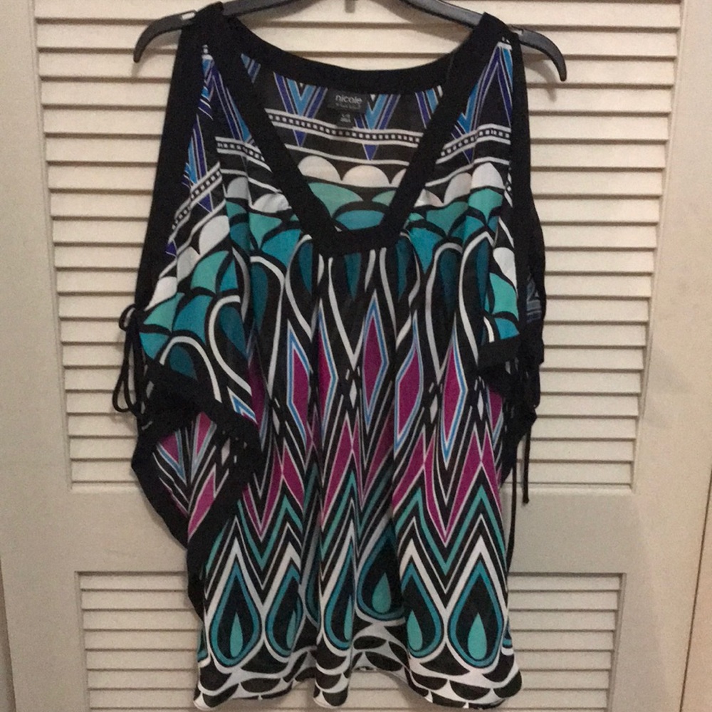 Nicole Brand Flowy Multi-colored Blouse